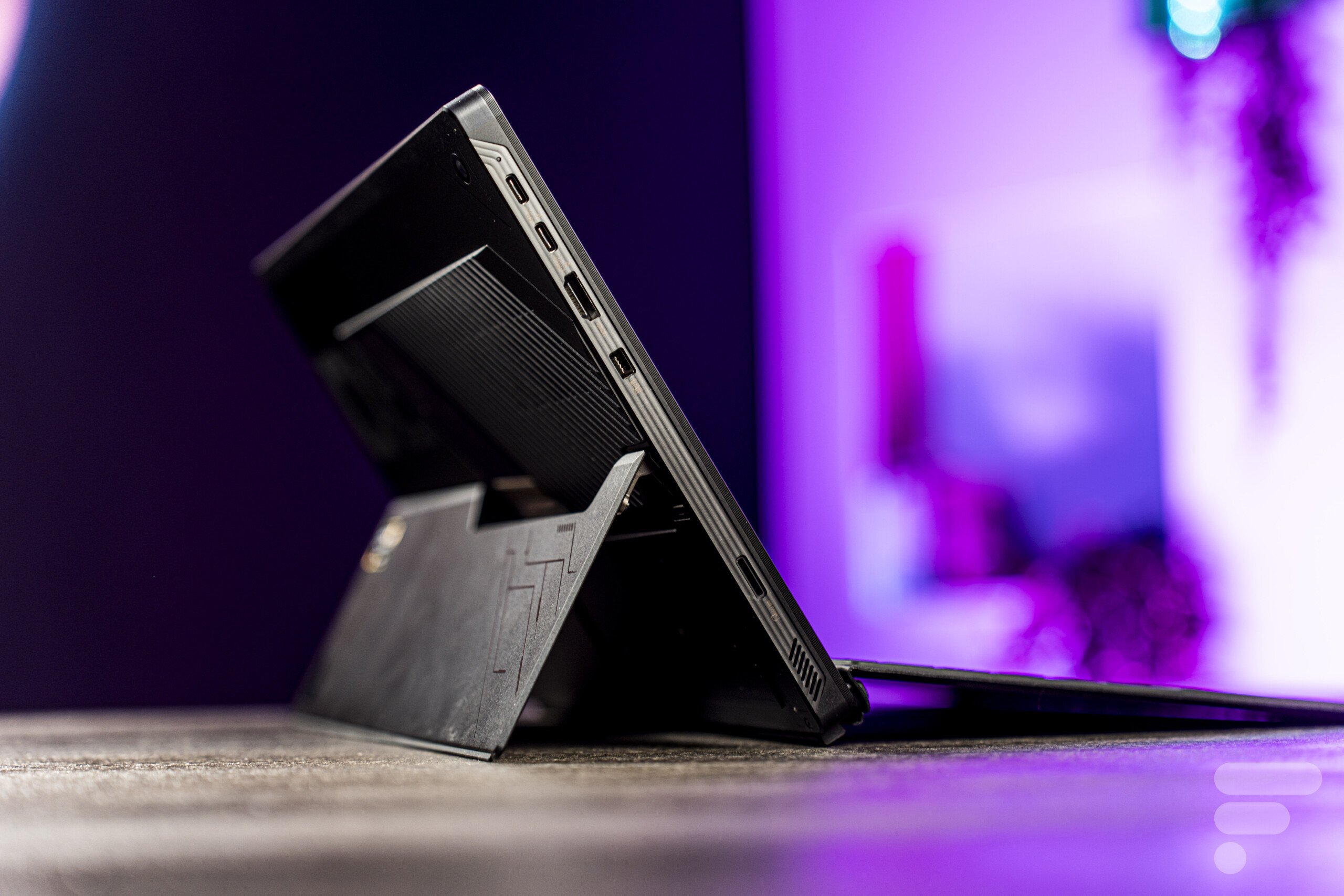 Test de l'ASUS ROG Flow Z13 GZ302 avec aperçu design et performances